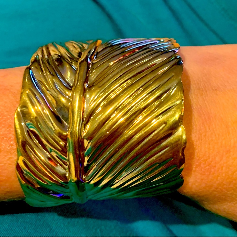 12K Gold Plated Gold Leaf Cuff Bangle - Gorgeous - New